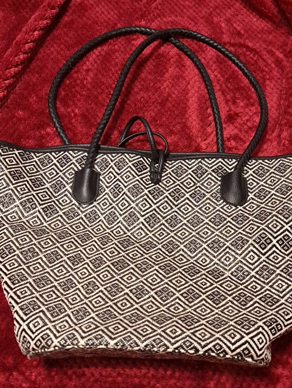 Nieman Marcus Black & White Geometric Tote Bag with Pink Pom Accent - Picture 6 of 9